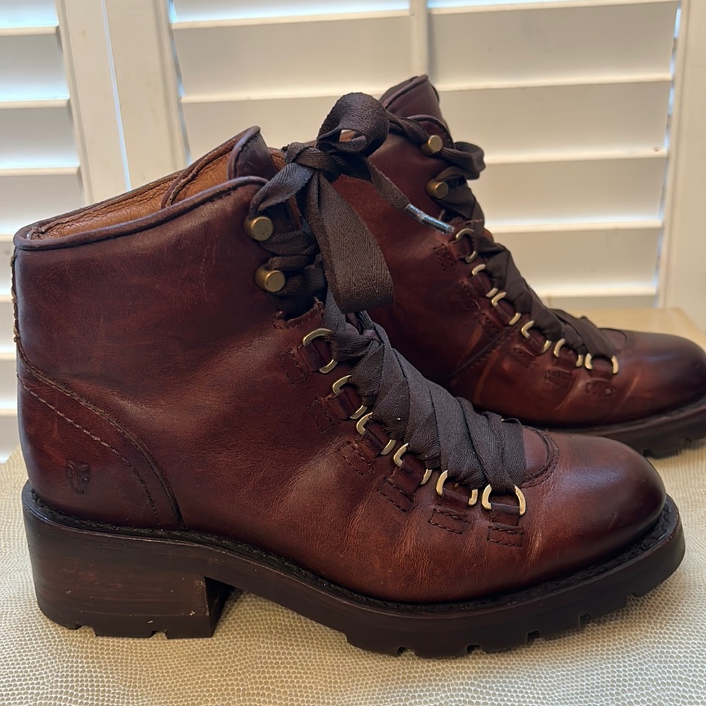FRYE Alta Hiker  Boot Combat Lace up